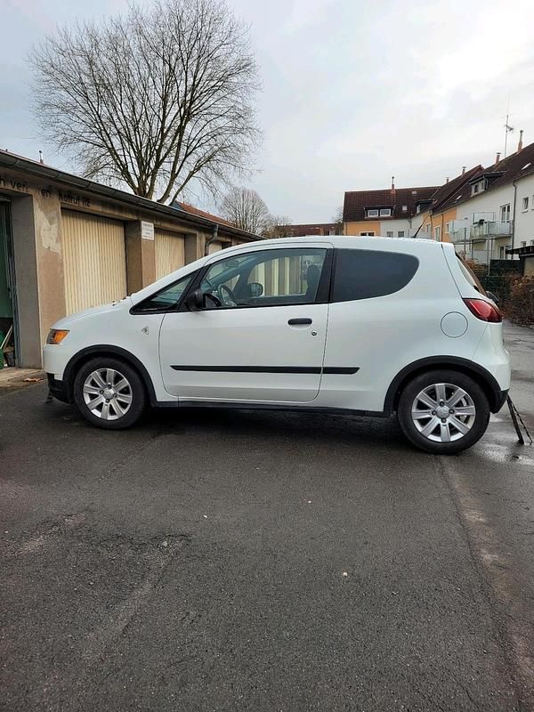 Gebraucht Mitsubishi Colt 95 PS (69 kW) 2011 Weiß Kleinwagen