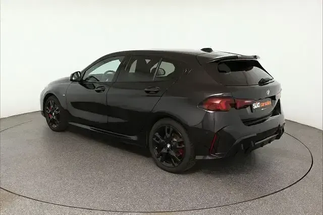 Gebraucht BMW 120 M Sport 170 PS (125 kW) 2025 Schwarz Kleinwagen