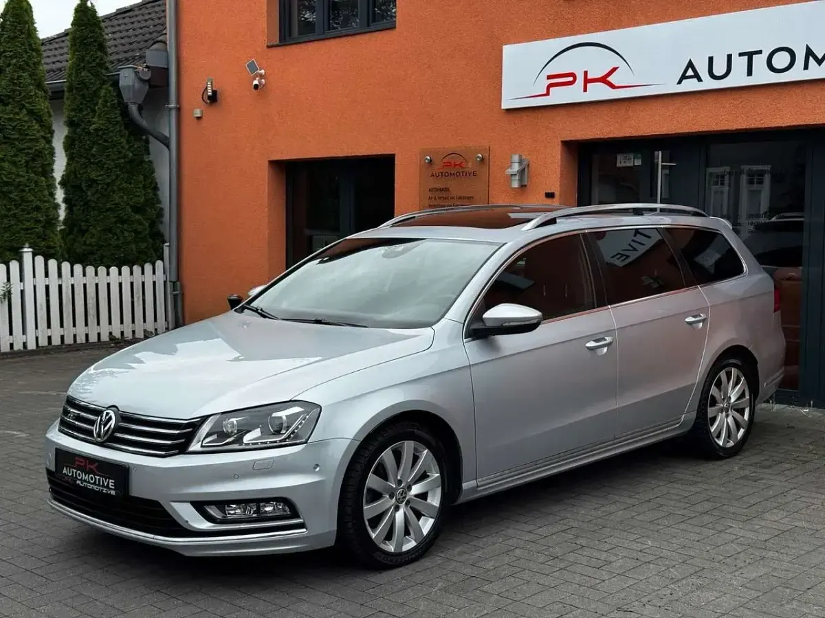 Gebraucht VW Passat R-line BlueMotion 177 PS (130 kW) 2013 Silber Kombi