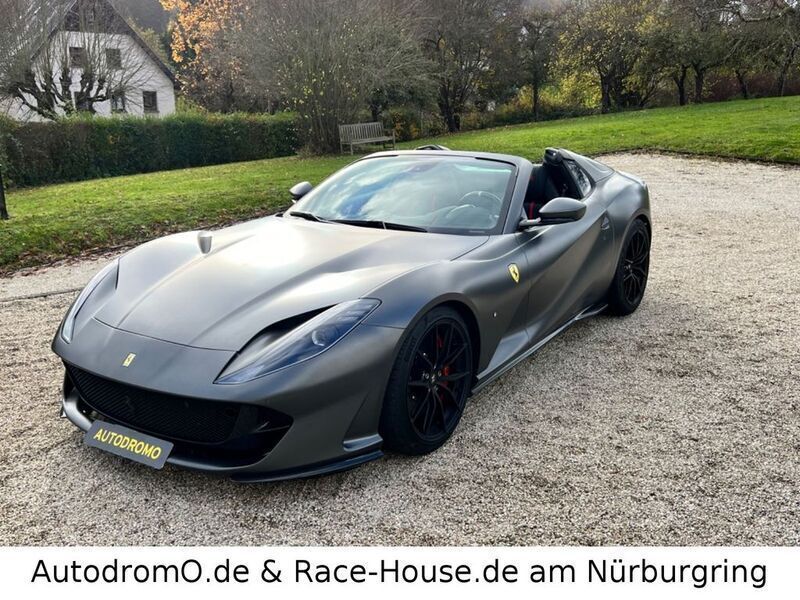 Grau Gebraucht 2022 Ferrari 812 Cabrio | 459.812 € (Superpreis) - Bild 1/4