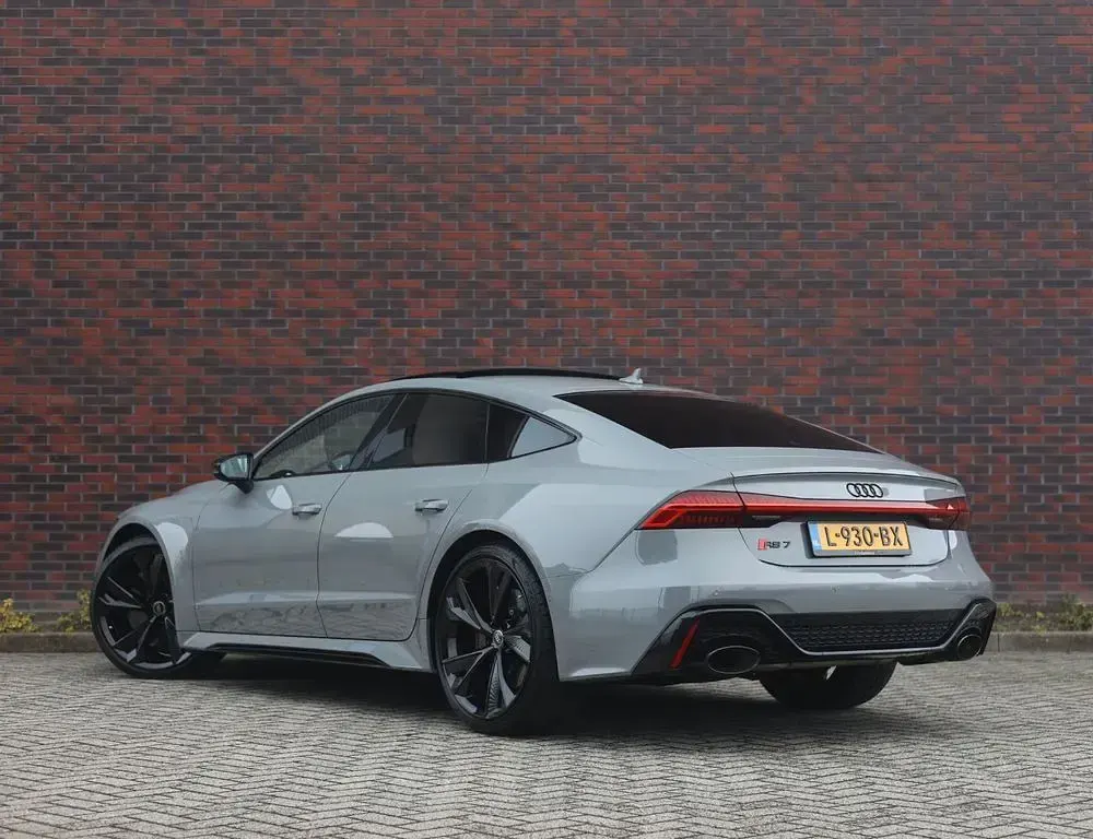 Gebraucht Audi RS7 Sportback Sport 600 PS (441 kW) 2019 Grau Kleinwagen
