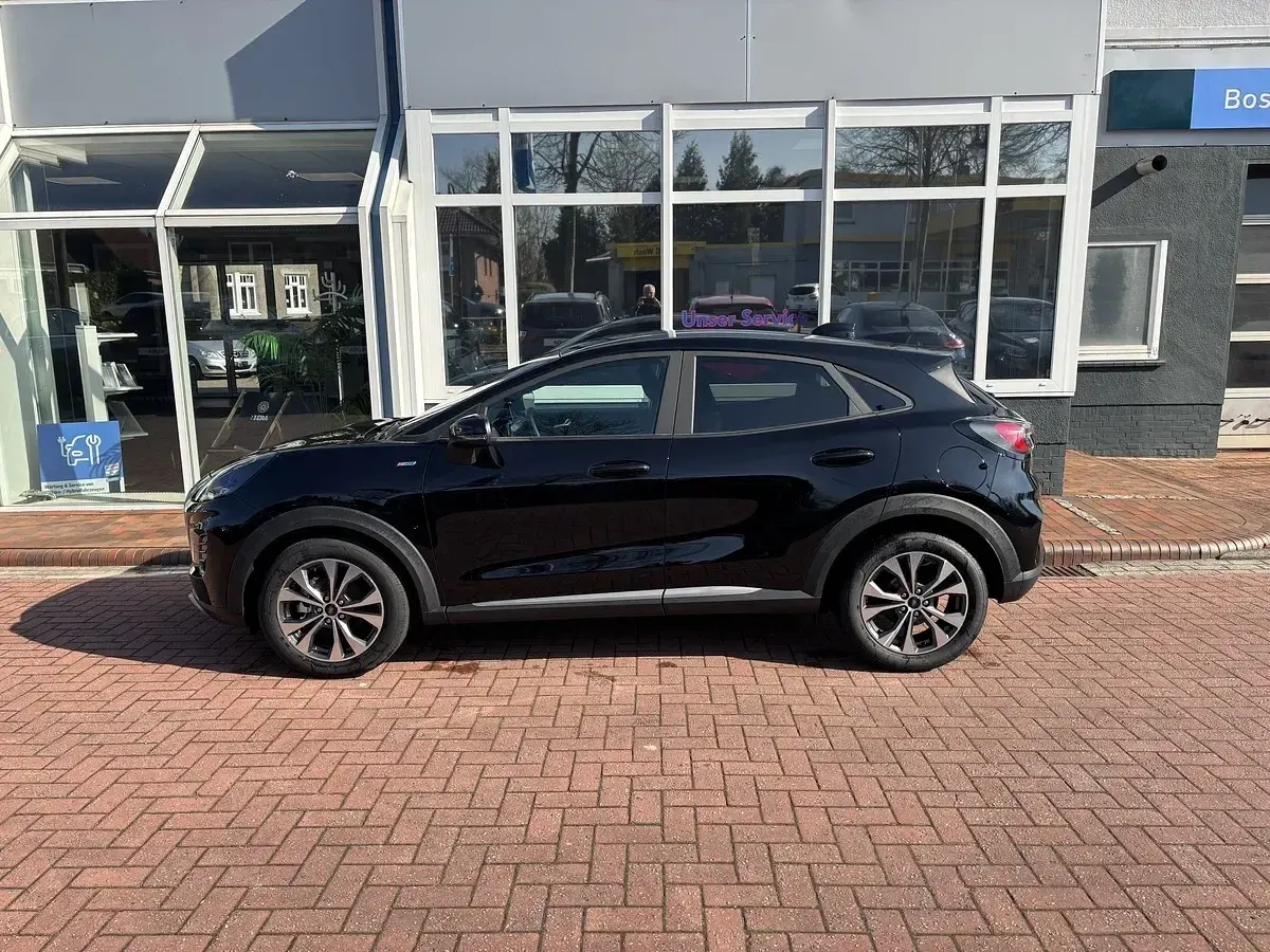 Neu Ford Puma Titanium 125 PS (91 kW) 2026 Schwarz metallic SUV