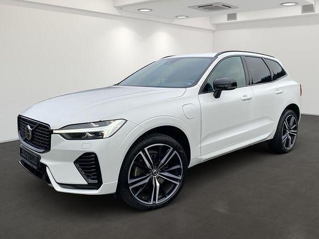 Weiß (crystal white) Gebraucht 2021 Volvo XC60 R-Design SUV | 44.990 € (Fairer Preis) - Bild 1/4
