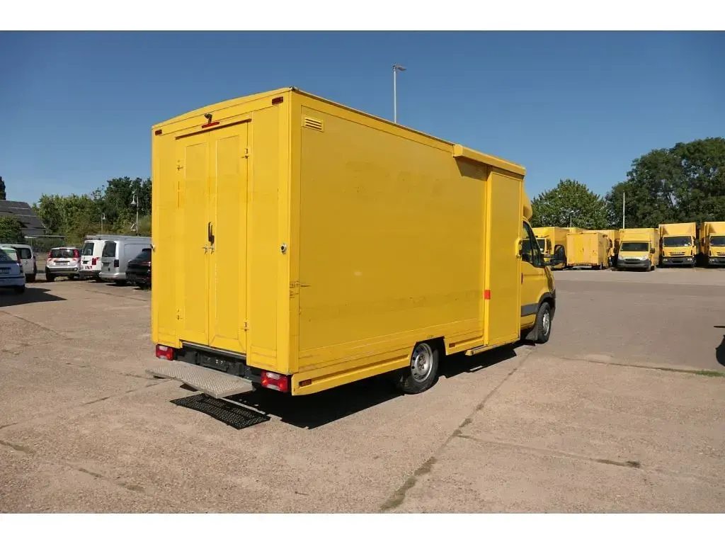 Gebraucht Iveco Daily 106 PS (77 kW) 2014 Gelb Van