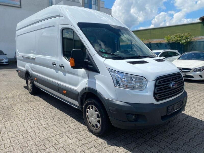 Weiß Gebraucht 2018 Ford Transit Van / Kleinbus | 15.899 € (Superpreis) - Bild 1/4