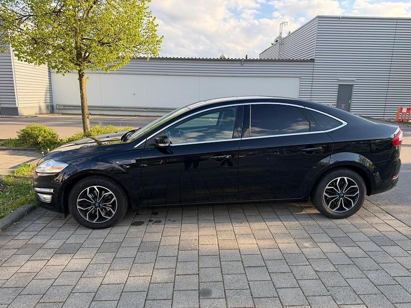 Używany Ford Mondeo 203 KM (149 kW) 2013 Sedan/Limuzyna