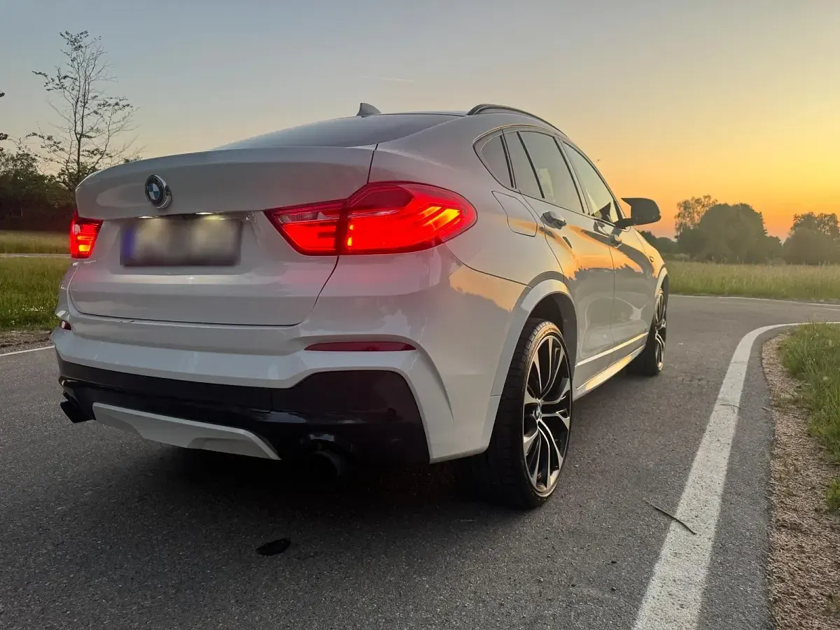 Gebraucht BMW X4 M Sport 360 PS (264 kW) 2016 Weiß SUV