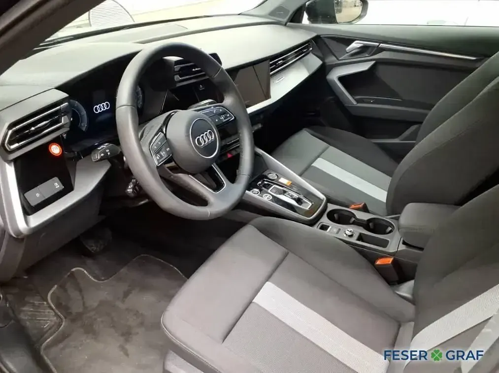Gebraucht Audi A3 Advanced Plus 150 PS (110 kW) 2025 Mythosschwarz metallic Limousine
