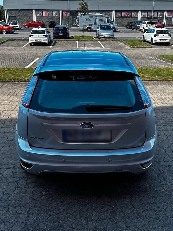 Usata Ford Focus 101 CV (74 kW) 2008 Argento Utilitaria