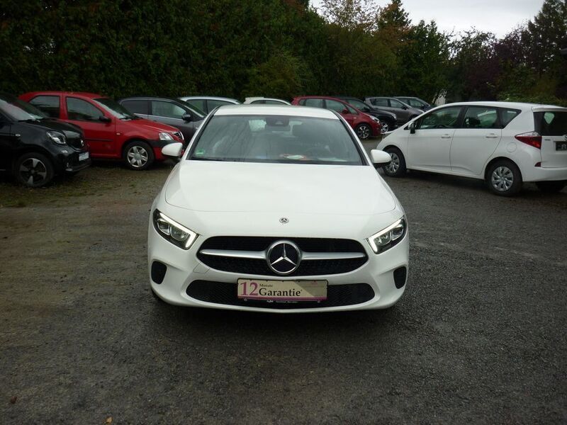 Gebraucht Mercedes A250 224 PS (164 kW) 2018 Polarweiss  unilack Limousine