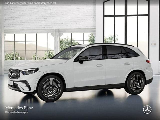 Weiß Gebraucht 2025 Mercedes GLC220 AMG SUV | 61.900 € (Superpreis) - Bild 1/4