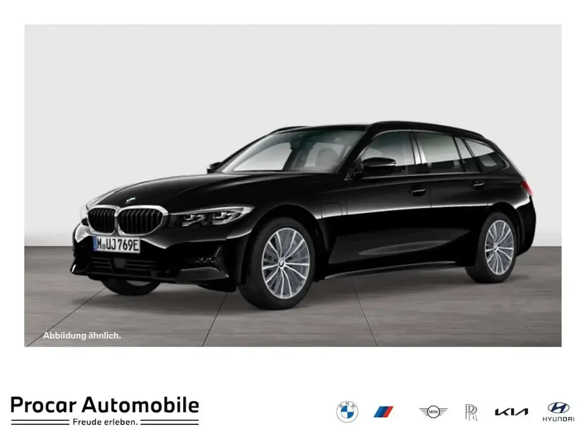 Gebraucht BMW 330e Sport Line 292 PS (214 kW) 2021 Kombi