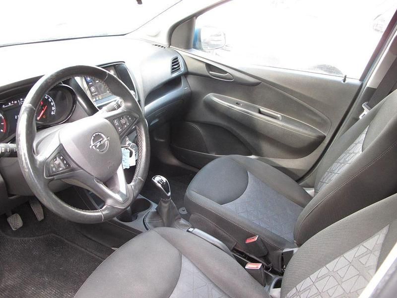 Second-hand Opel Karl 73 CP (53 kW) 2019 Albastru Hatchback