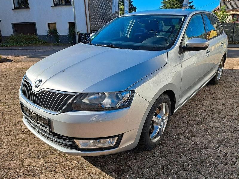 Silber Gebraucht 2016 Skoda Rapid Joy Limousine | 8.190 € (Guter Preis) - Bild 1/4