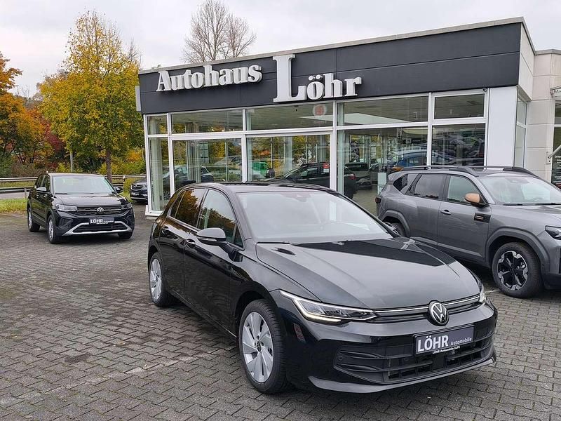 Schwarz Neu 2025 VW Golf VIII Limousine | 29.992 € (Superpreis) - Bild 1/4