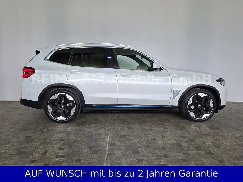 Gebraucht BMW iX3 Sport Line 210 kW (286 PS) 2021 Weiss SUV
