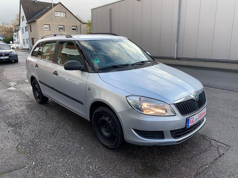 Gebraucht Skoda Fabia Cool Edition 86 PS (63 kW) 2012 Silber Kombi