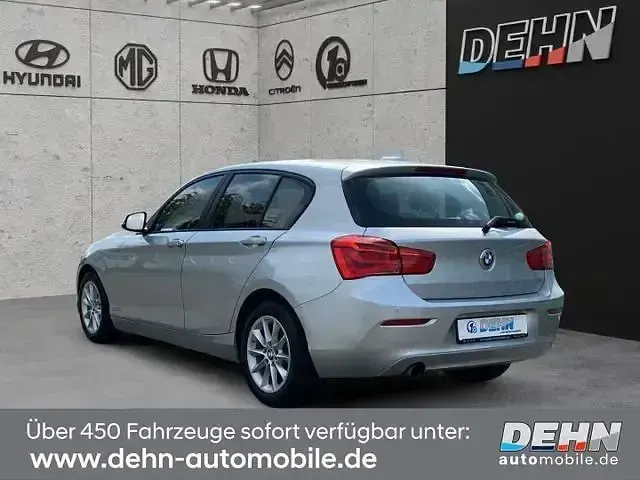 Używany BMW 118 Advantage 136 KM (100 kW) 2017 Srebrny Hatchback