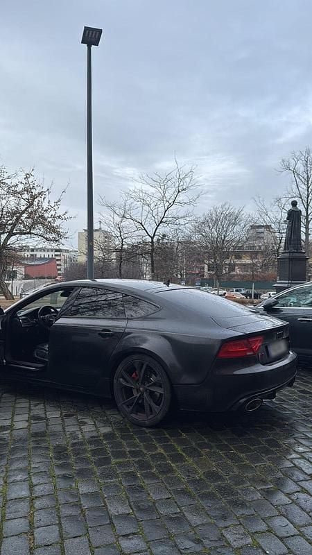 Second-hand Audi A7 310 CP (228 kW) 2011 Negru Hatchback