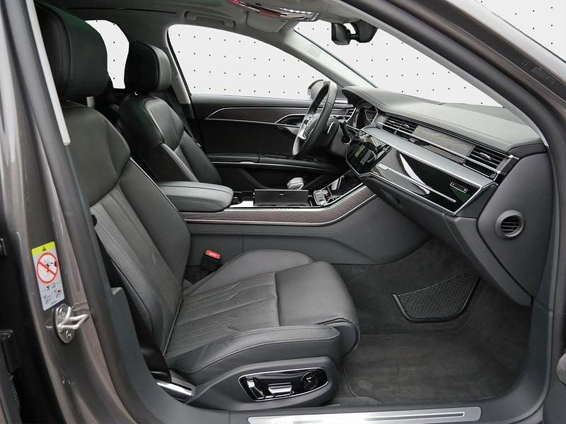 Gebraucht Audi A8 Ambiente 449 PS (330 kW) 2021 Terragrau metallic Limousine