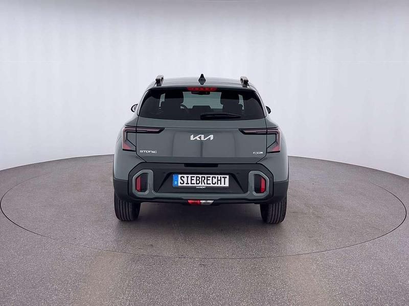 Neu Kia Stonic GT-Line 116 PS (85 kW) 2025 Grün SUV