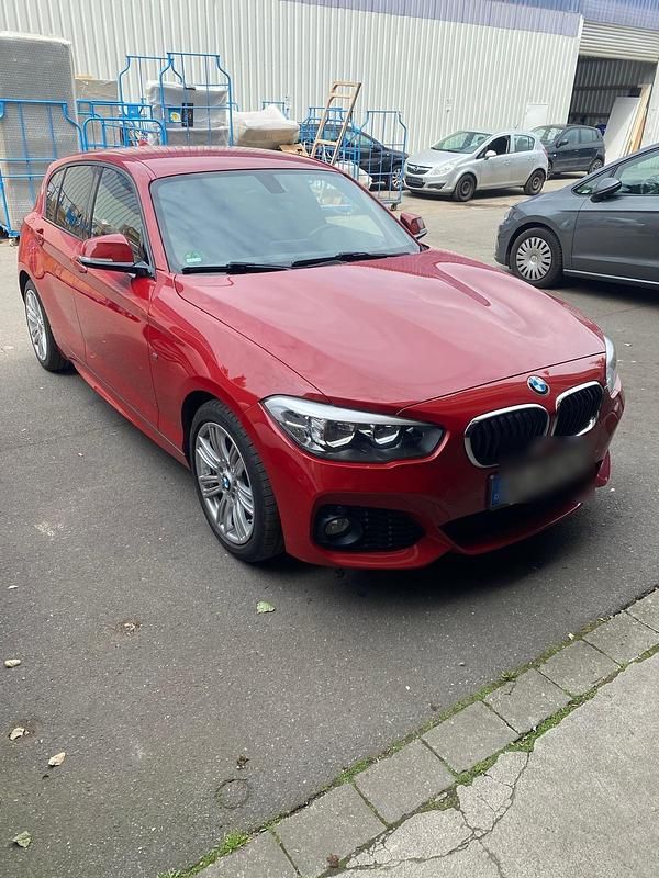 Gebraucht BMW 120 M Sport 184 PS (135 kW) 2017 Rot Kleinwagen
