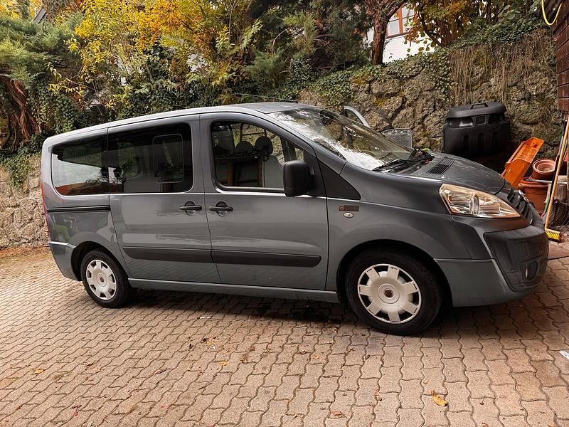 Grau Gebraucht 2008 Fiat Scudo Van / Kleinbus | 3.999 € (Superpreis) - Bild 1/4