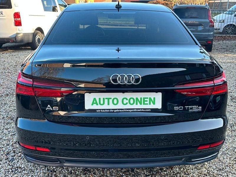 Gebraucht Audi A6 Design 265 PS (194 kW) 2021 Mythosschwarz metallic Limousine