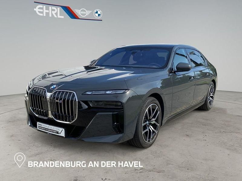 Grau Gebraucht 2024 BMW 740 Shadowline Limousine | 99.990 € - Bild 1/4