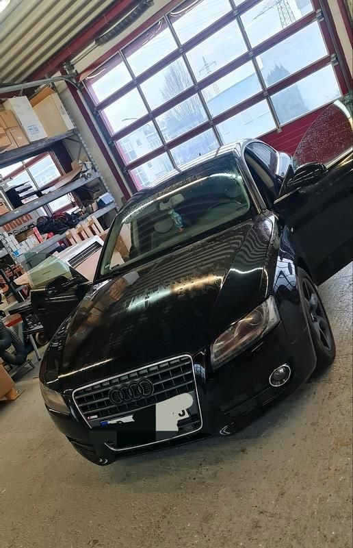 Gebraucht Audi A5 Sportback 180 PS (132 kW) 2011 Schwarz Kleinwagen