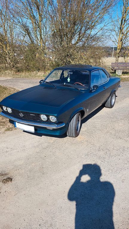Grün Gebraucht 1975 Opel Manta Coupé | 17.000 € - Bild 1/4
