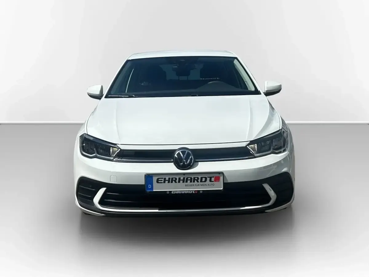 Gebraucht VW Polo Basis 80 PS (58 kW) 2022 Weiß Kleinwagen