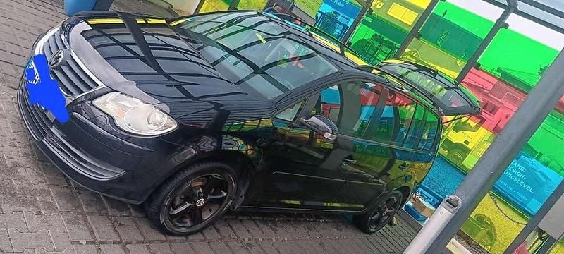 Gebraucht 2009 VW Touran Trendline Van / Kleinbus | 4.500 € (Fairer Preis) - Bild 1/4