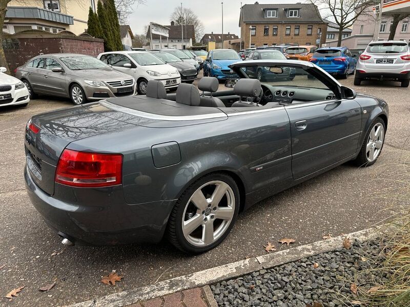 Gebraucht Audi A4 Cabriolet Sport 140 PS (102 kW) 2008 Grau Cabrio