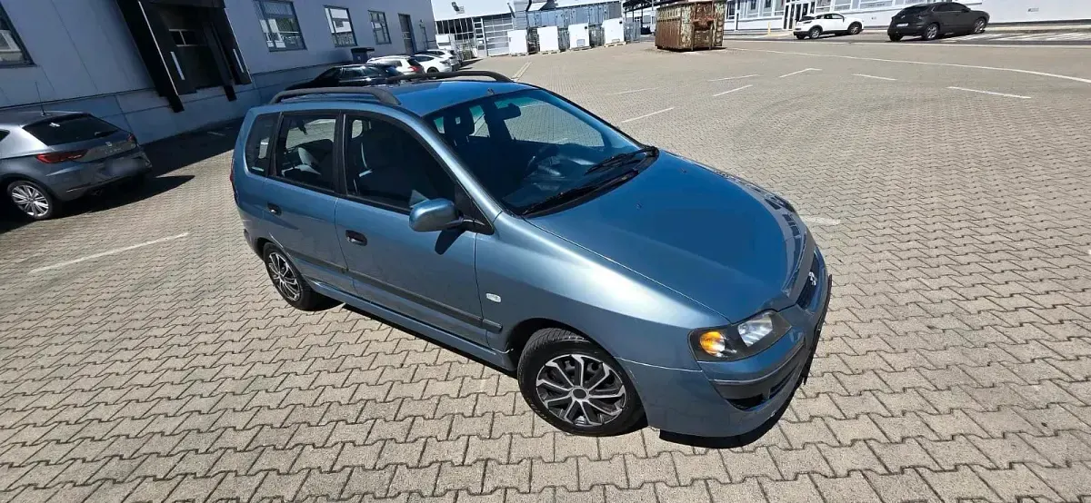 Gebraucht Mitsubishi Space Star 111 PS (81 kW) 2004 Grau Van / Kleinbus