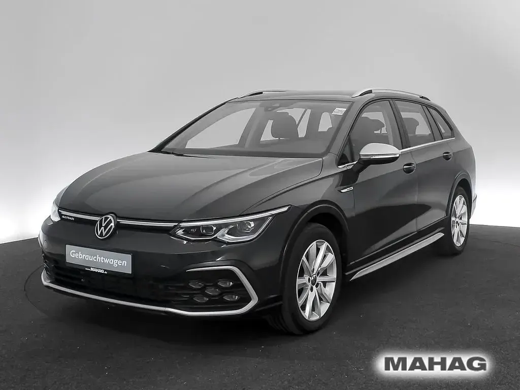 Gebraucht VW Golf VIII 200 PS (147 kW) 2024 Grau Kombi
