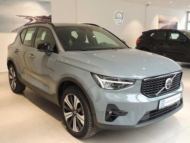 Gebraucht Volvo XC40 Ultimate 192 PS (141 kW) 2022 Grau SUV