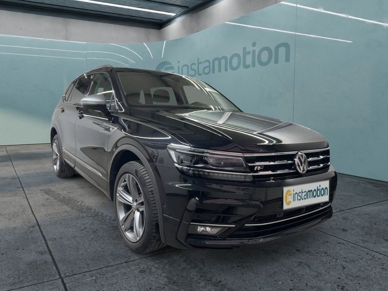 Schwarz Gebraucht 2020 VW Tiguan Allspace R-line SUV | 35.245 € (Fairer Preis) - Bild 1/4
