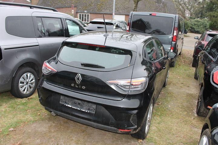 Usata Renault Clio V Evolution 67 CV (49 kW) 2024 Nero Utilitaria