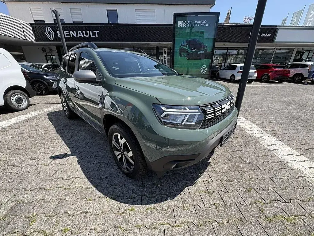 Gebraucht Dacia Duster Journey 114 PS (83 kW) 2023 Grün SUV