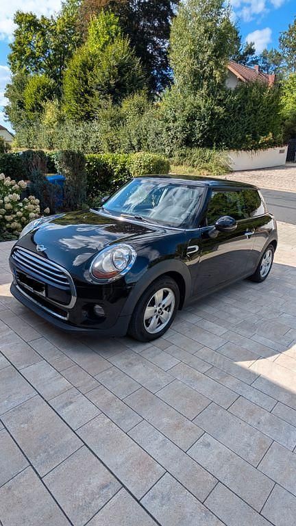 Schwarz Gebraucht 2015 Mini Cooper D Kleinwagen | 9.990 € (Fairer Preis) - Bild 1/4