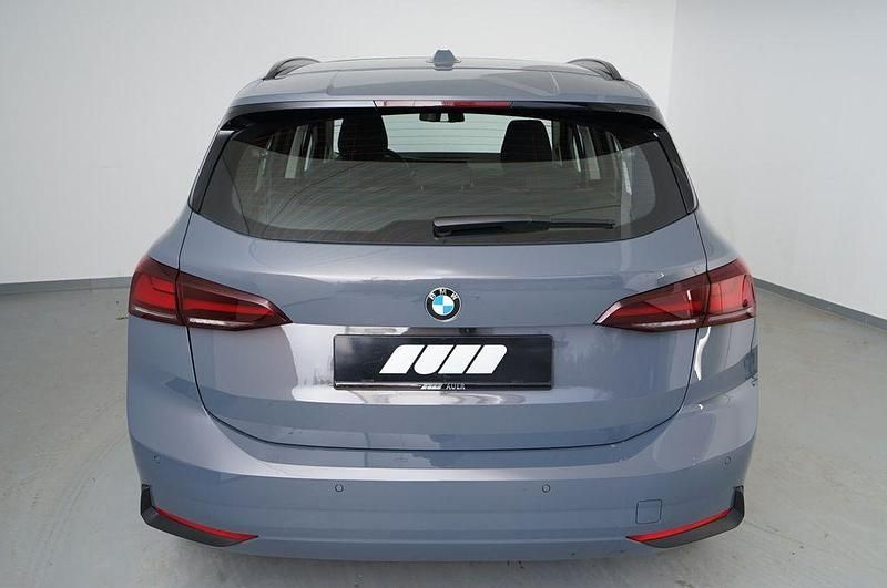 Gebraucht BMW 216 Active Tourer 122 PS (89 kW) 2025 Grau Van / Kleinbus