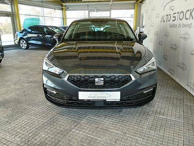 Gebraucht Seat Leon Style 131 PS (96 kW) 2020 Grau Kleinwagen
