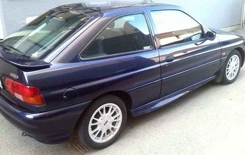 Gebraucht Ford Escort Limited 115 PS (84 kW) 1998 Blau Coupé