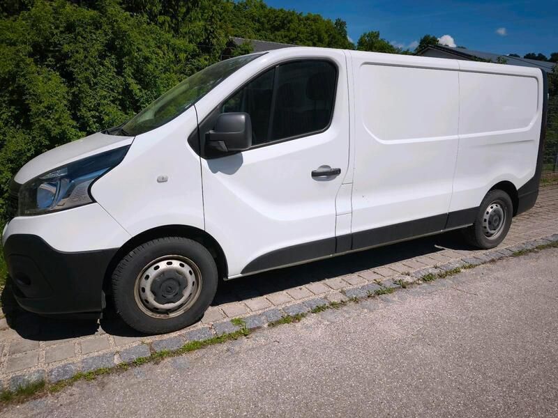 Weiß Gebraucht 2021 Renault Trafic Van | 13.500 € (Etwas zu teuer) - Bild 1/4