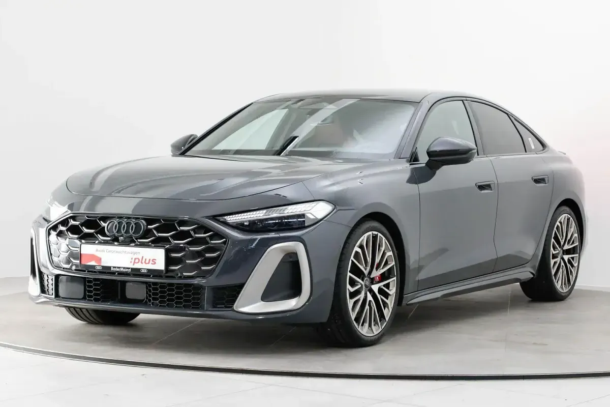 Gebraucht Audi S5 Ambiente 367 PS (269 kW) 2024 Grau Limousine