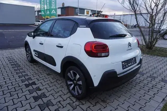 Usata Citroën C3 Shine 125 CV (91 kW) 2021 Bianco Utilitaria