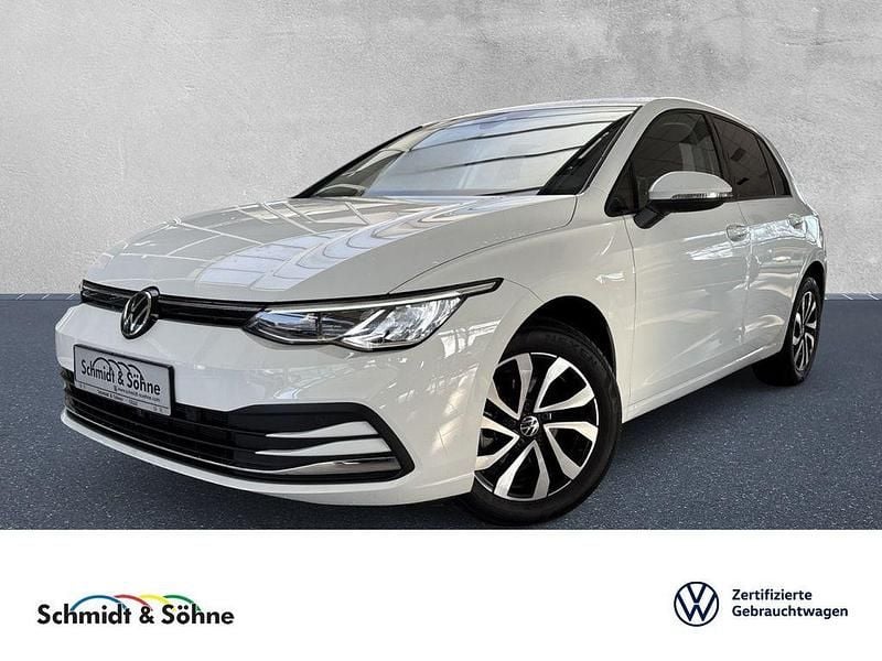 Gebraucht VW Golf VIII Active 110 PS (80 kW) 2023 Weiß Limousine
