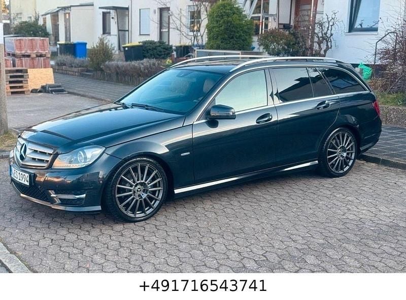 Gebraucht Mercedes C250 AMG line 204 PS (150 kW) 2011 Schwarz Kombi