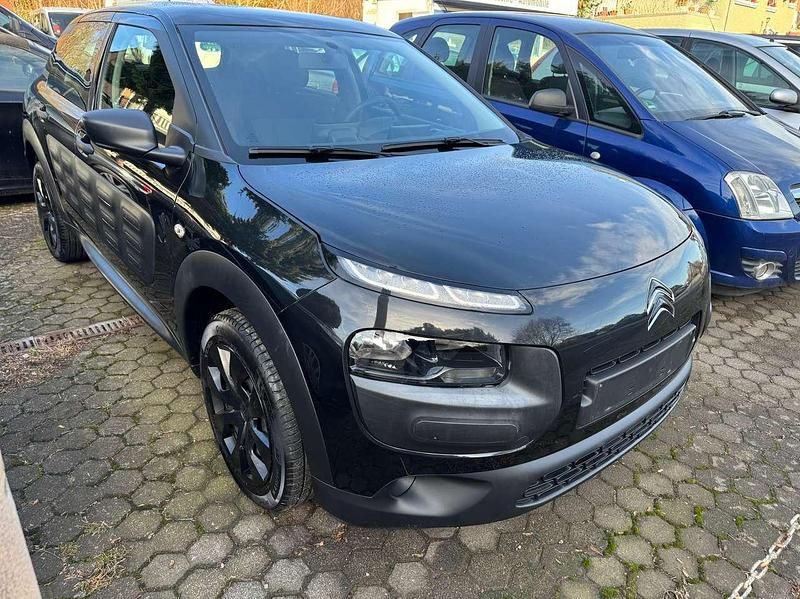 Gebraucht Citroën C4 Live 82 PS (60 kW) 2015 Schwarz obsidien/metallic SUV